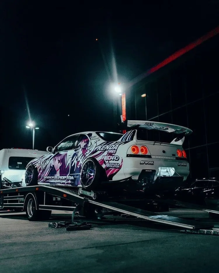Nissan Skyline R33